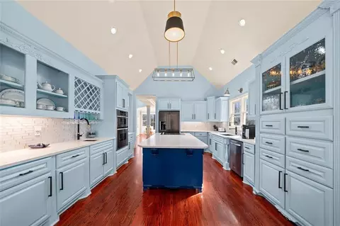 Kitchen - 29 Long Swamp Dr, Jasper, GA 30143 photo 3 of 7