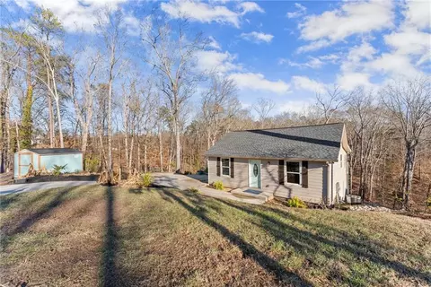 5211 Driftwood Pt, Gainesville, GA 30506