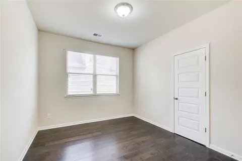 563 Carleton Pl, Locust Grove, GA 30248 photo 10