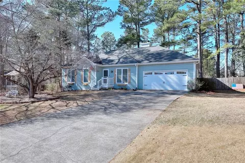 4020 Winchester Way, Loganville, GA 30052