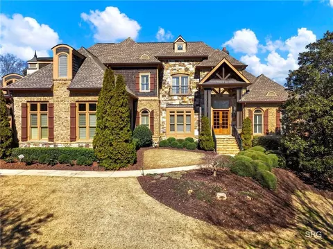 2634 Northern Oak Dr, Braselton, GA 30517