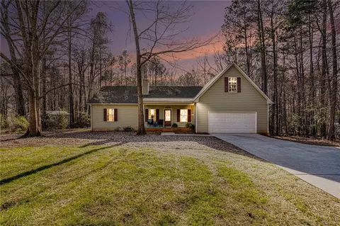 305 Deep Step Rd, Covington, GA 30014
