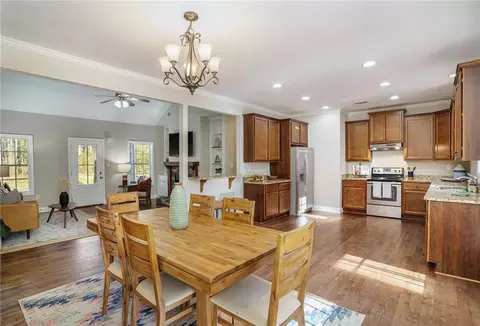 305 Deep Step Rd, Covington, GA 30014 photo 10