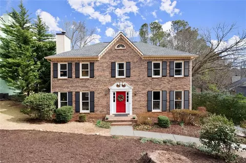 2078 Dayron Cir, Marietta, GA 30062