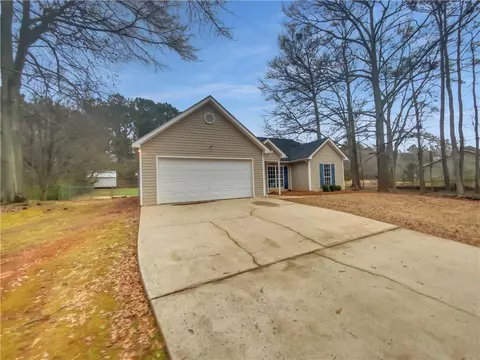 29 Saint James Pl, Sharpsburg, GA 30277