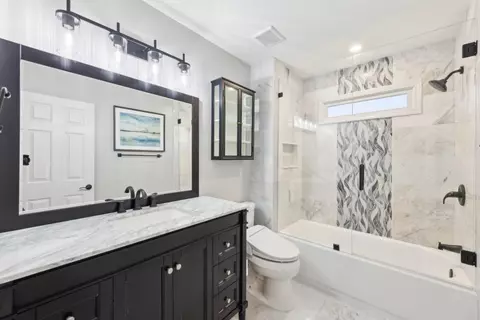 Bath - 1884 Point River Dr, Duluth, GA 30097 photo 8 of 9