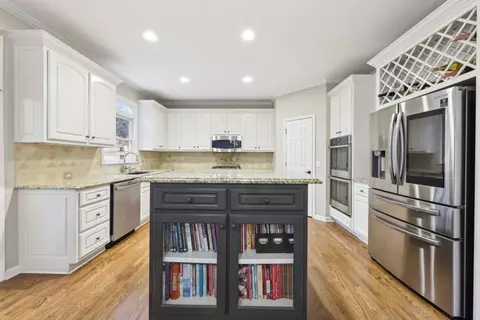 Kitchen - 1884 Point River Dr, Duluth, GA 30097 photo 2 of 8