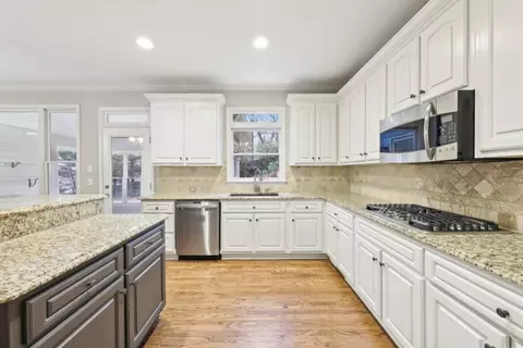 Kitchen - 1884 Point River Dr, Duluth, GA 30097 photo 3 of 8