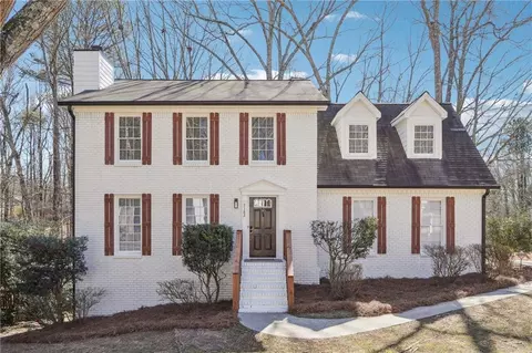 3182 Glynn Mill Dr, Snellville, GA 30039