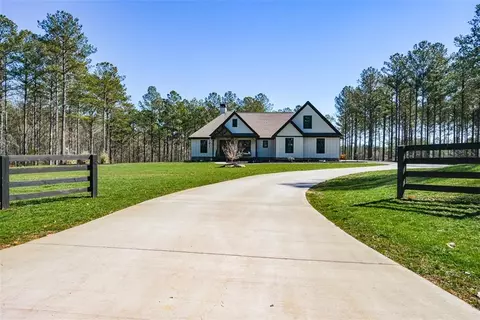 29 Macedonia Rd, White, GA 30184