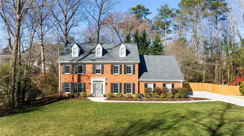735 Princeton Mill Run, Marietta, GA 30068