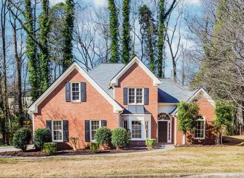 675 Ashley Laine Walk, Lawrenceville, GA 30043