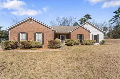 1295 Brady Ct, Hampton, GA 30228