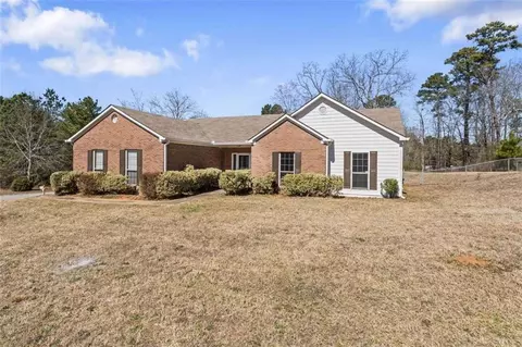 Exterior - 1295 Brady Ct, Hampton, GA 30228 photo 2 of 3