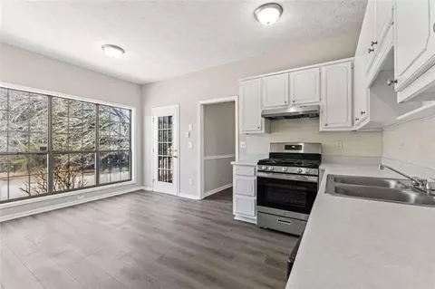 Kitchen - 1295 Brady Ct, Hampton, GA 30228 photo 2 of 2