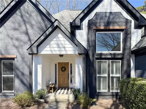 110 Roberts Rd, Suwanee, GA 30024 photo 2