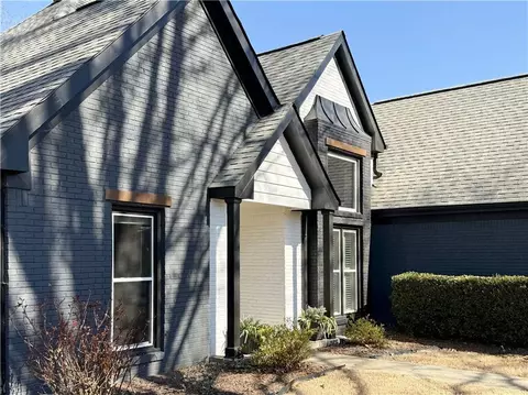110 Roberts Rd, Suwanee, GA 30024 photo 3