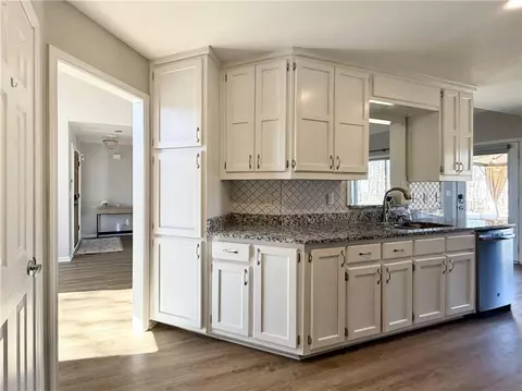 110 Roberts Rd, Suwanee, GA 30024 photo 24