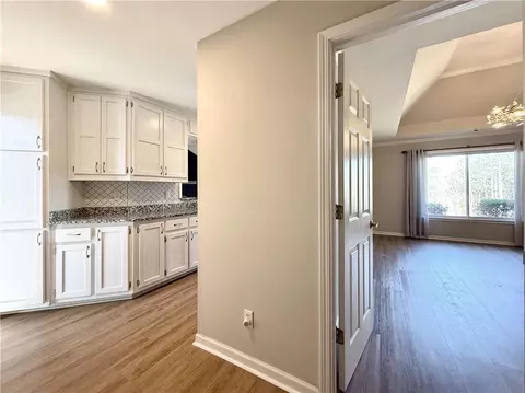 110 Roberts Rd, Suwanee, GA 30024 photo 31