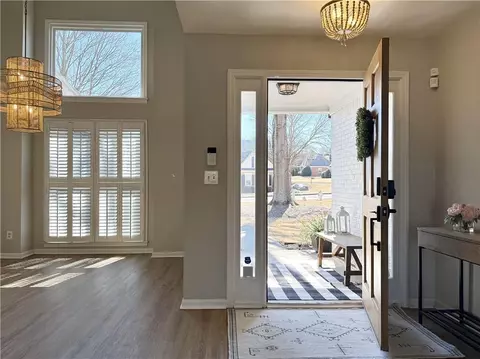 110 Roberts Rd, Suwanee, GA 30024 photo 11