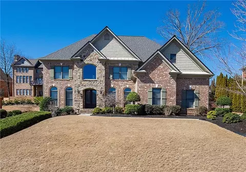 942 Heathchase Dr, Suwanee, GA 30024
