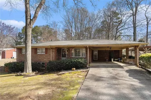 3806 Lindley Cir, Powder Springs, GA 30127