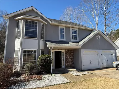 904 Crossing Rock Dr, Lawrenceville, GA 30043