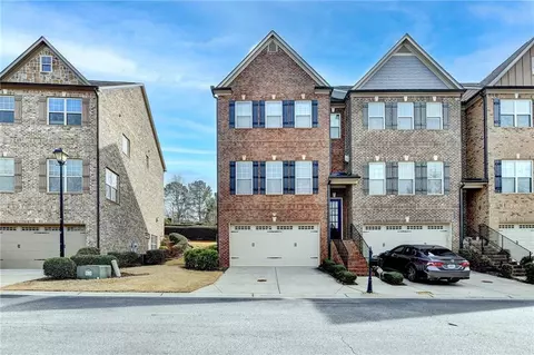 5930 Norfolk Chase Rd, Peachtree Corners, GA 30092