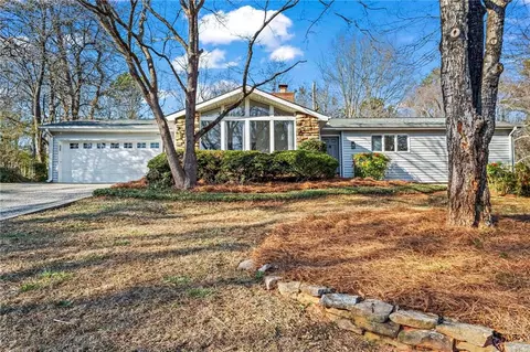 1760 Canton Hills Cir, Marietta, GA 30062