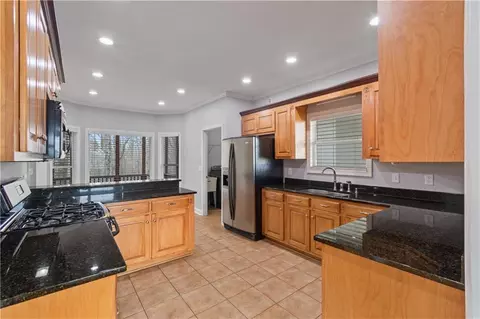 Kitchen - 1805 Lower Dowda Mill Rd, Jasper, GA 30143 photo 1 of 5