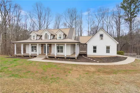 Exterior - 1805 Lower Dowda Mill Rd, Jasper, GA 30143 photo 9 of 11