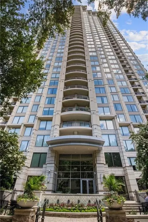 3445 Stratford Rd NE #2402, Atlanta, GA 30326