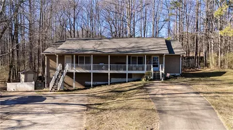 129 Mcwhirter Pl, Canton, GA 30115