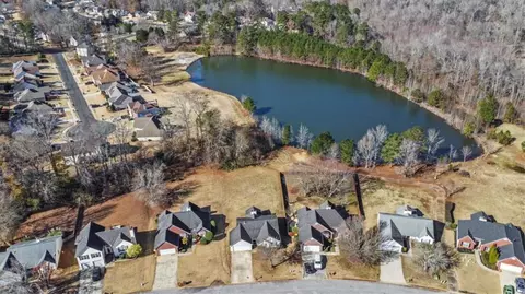 12281 Riviera Dr, Fayetteville, GA 30215