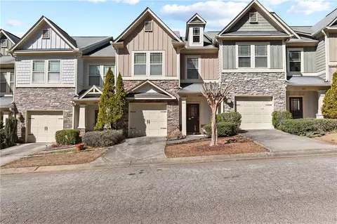 1063 N Village Dr, Decatur, GA 30032