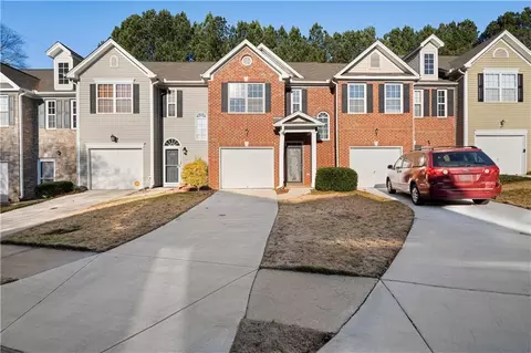 418 Lantern Wood Dr, Scottdale, GA 30079