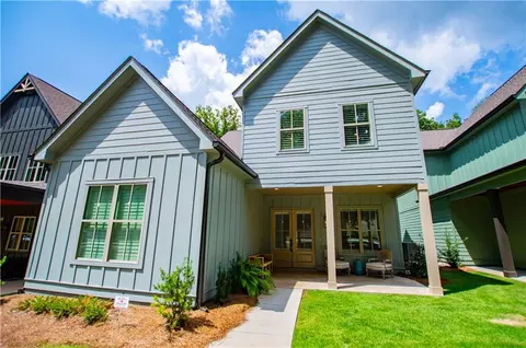 805 Hays Mill 4, Carrollton, GA 30117