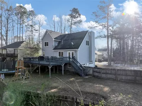 Exterior - 3713 Spring Leaf Ln, Acworth, GA 30101 photo 10 of 11