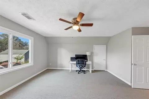 Bedroom - 3713 Spring Leaf Ln, Acworth, GA 30101 photo 10 of 11