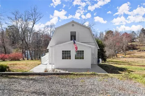 942 Gerrells Rd, Cleveland, GA 30528