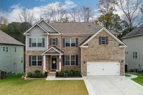 5635 Mirror Lake Dr, Cumming, GA 30028