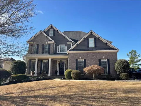 179 Blackberry Run Dr, Dallas, GA 30132