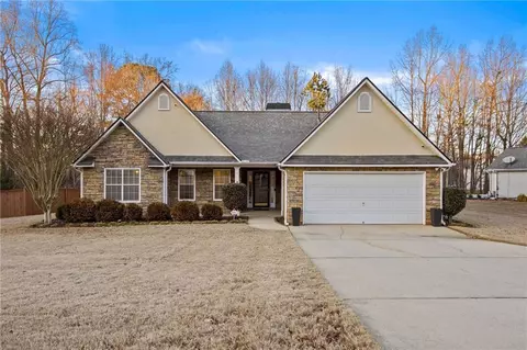 129 Windy Cir, Mcdonough, GA 30253