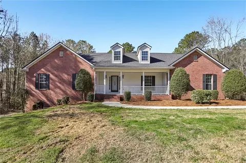 211 Garden Walk W, Hampton, GA 30228