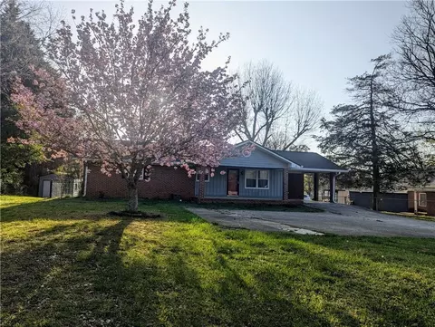 284 Carrollton St, Buchanan, GA 30113