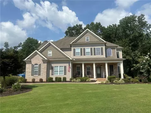 8210 Sagewood Dr, Gainesville, GA 30506