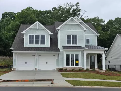 397 Lake Vista Dr, Statham, GA 30666
