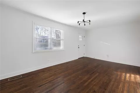 Living - 3451 Keswick Ct, Atlanta, GA 30341 photo 3 of 3