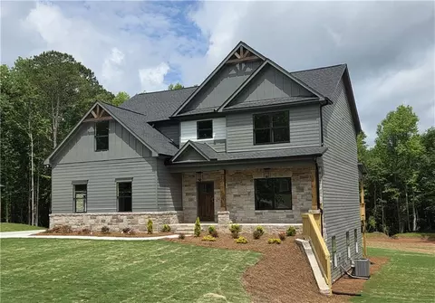 313 Rockwell Church Rd, Winder, GA 30680