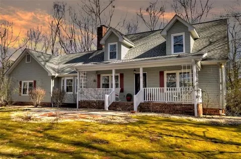 398 New Hope Rd, Ellijay, GA 30540